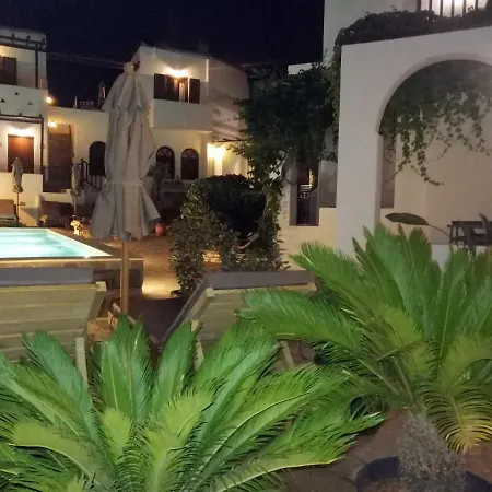 Christina Hotel, Adults Only, Heated Salt Water Pool Отель Науса