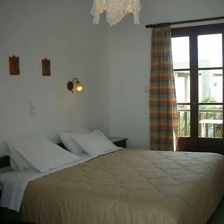 Christina Hotel, Adults Only, Heated Salt Water Pool 2*