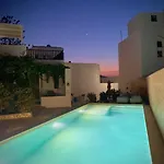 Christina Hotel, Adults Only, Heated Salt Water Pool Szálloda 2*