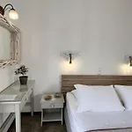 Christina Hotel, Adults Only, Heated Salt Water Pool Szálloda 2*