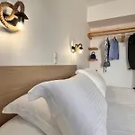 Christina Hotel, Adults Only, Heated Salt Water Pool Hotel Naoussa
