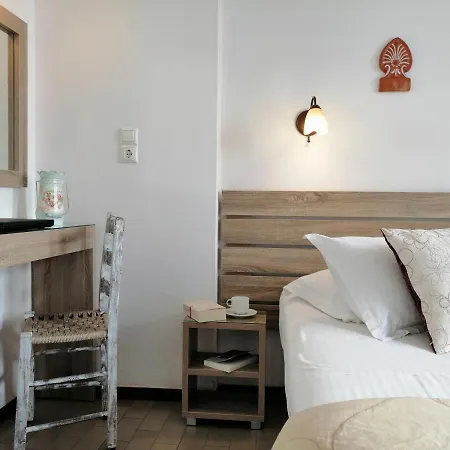 Hotel Christina Hotel, Adults Only, Heated Salt Water Pool 2*