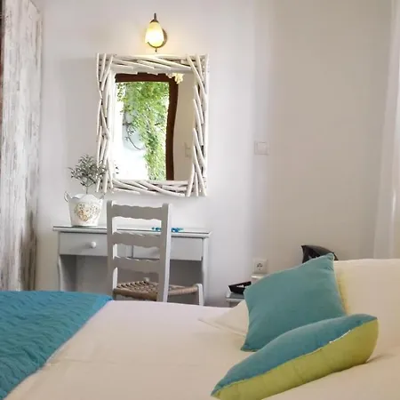 Christina Hotel, Adults Only, Heated Salt Water Pool Hotel Náoussa