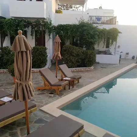 Christina Hotel, Adults Only, Heated Salt Water Pool Hotel 2*