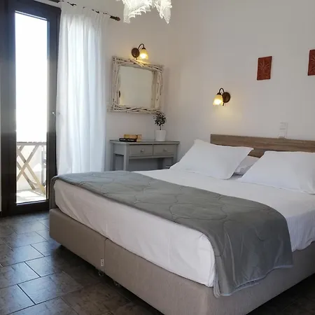 Hotel Christina Hotel, Adults Only, Heated Salt Water Pool Náoussa