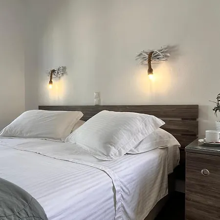 Christina Hotel, Adults Only, Heated Salt Water Pool 2*