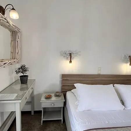 Christina Hotel, Adults Only, Heated Salt Water Pool Отель 2*