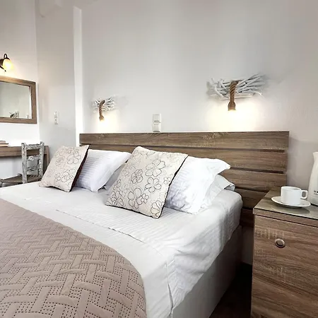Christina Hotel, Adults Only, Heated Salt Water Pool 2*