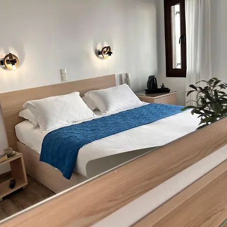 Hotel Christina Hotel, Adults Only, Heated Salt Water Pool