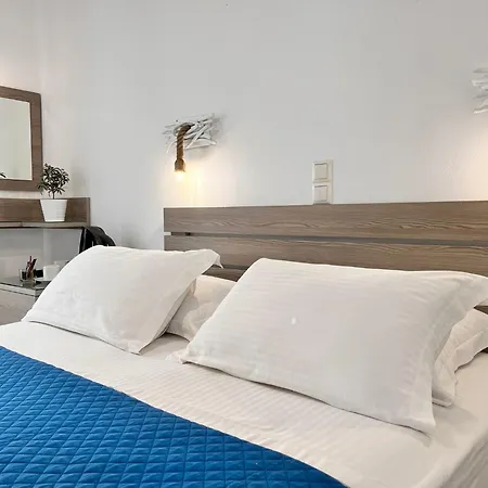 Christina Hotel, Adults Only, Heated Salt Water Pool