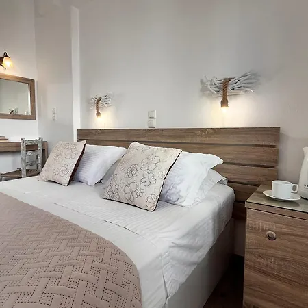 Christina Hotel, Adults Only, Heated Salt Water Pool Отель